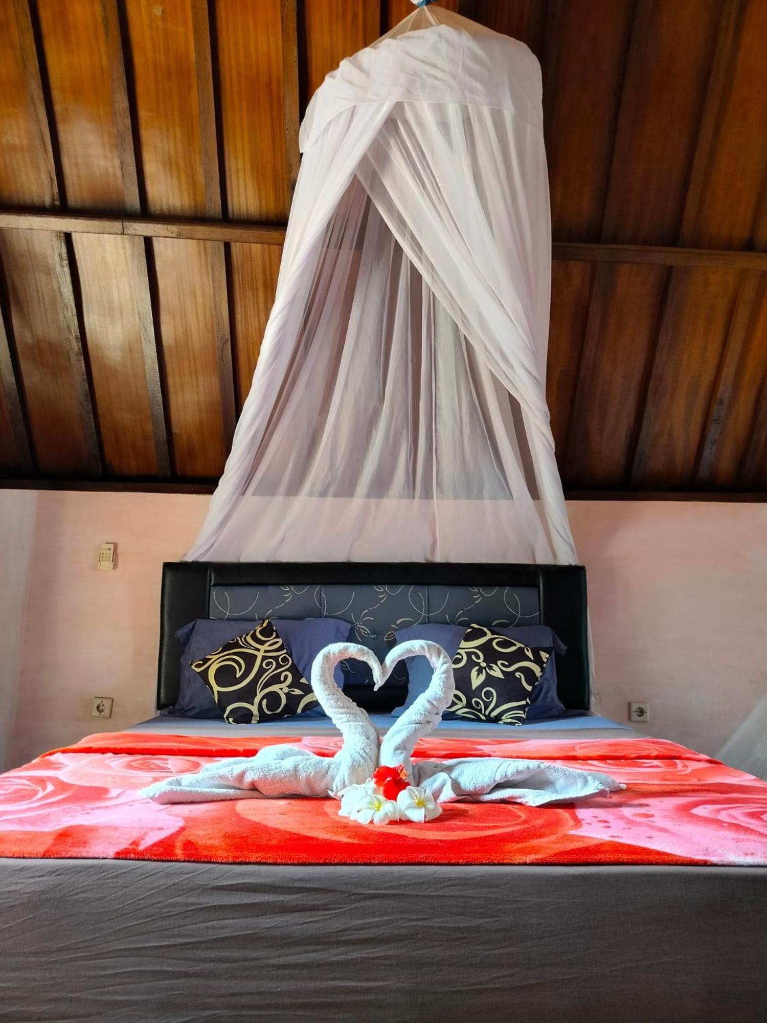 Aladdin Homestay Gili Air Extérieur photo