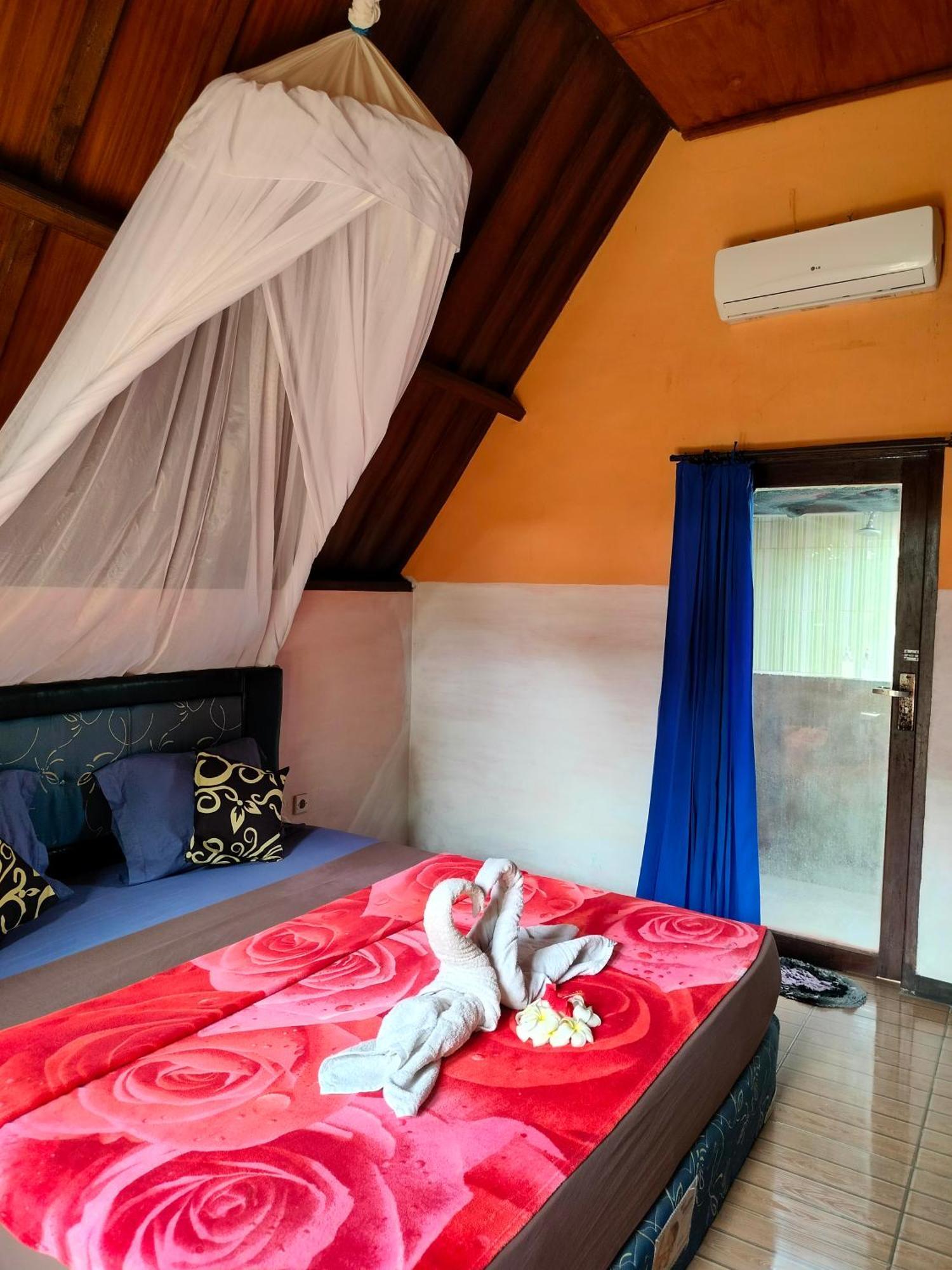 Aladdin Homestay Gili Air Extérieur photo
